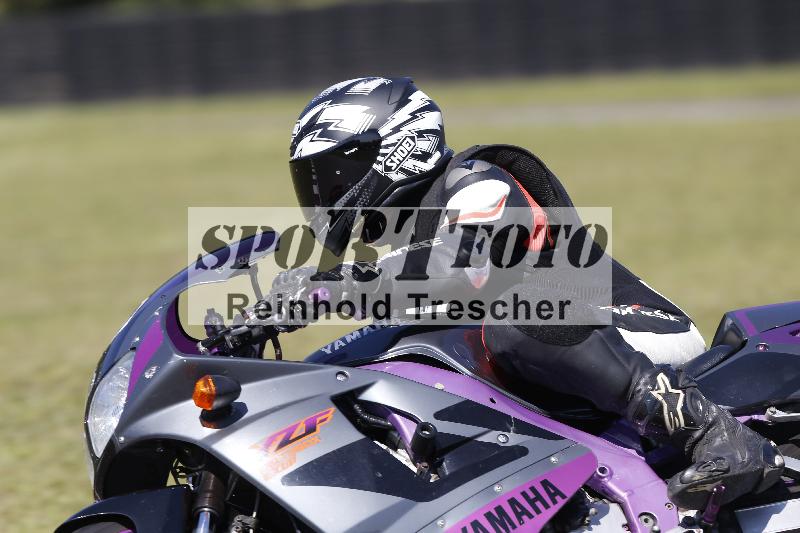 Archiv-2025/48 25.08.2025 Cornu Master School ADR/rot-rouge/110